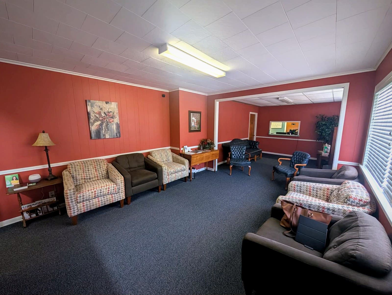 Comfortable waiting room at Don Brotherton DDS